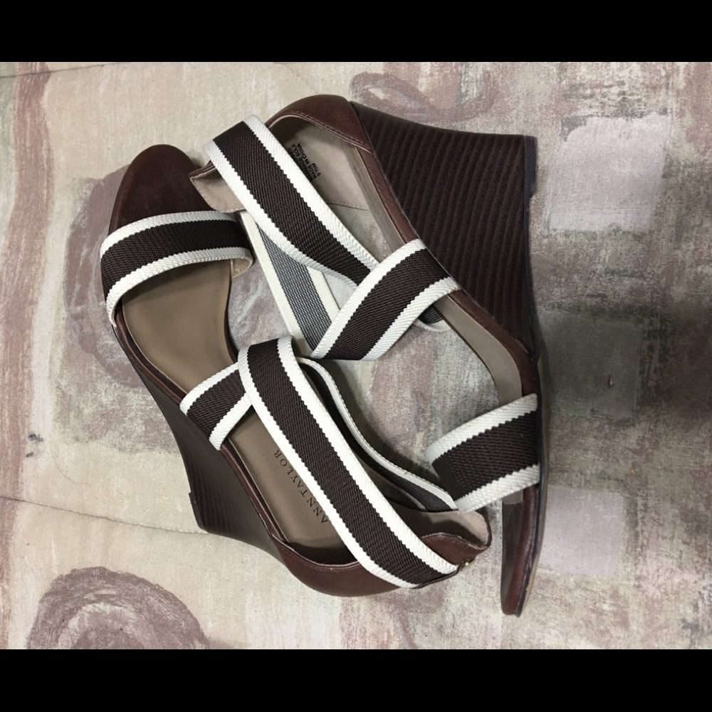 Ann Taylor - Ladies - size 9.5